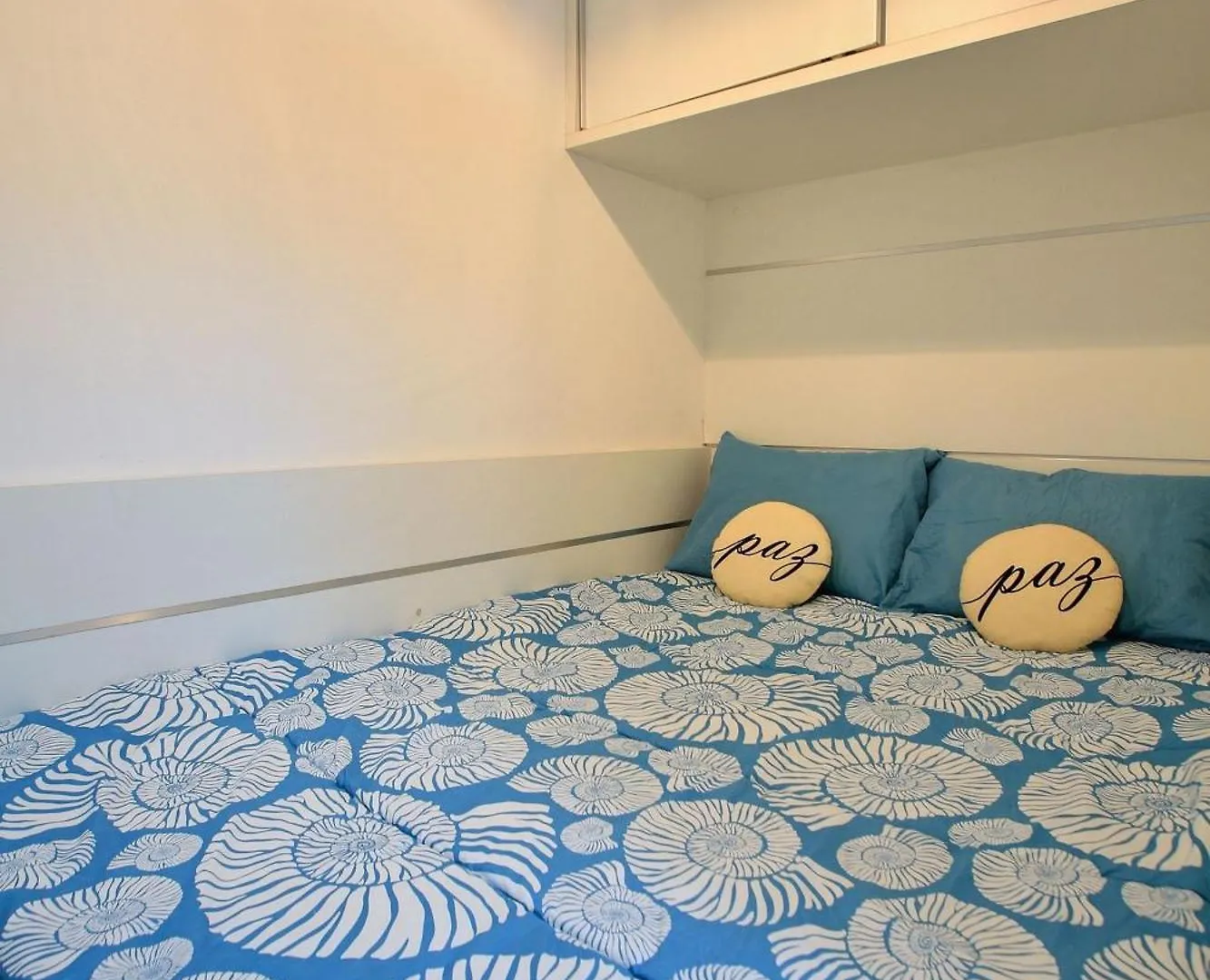 50 M Da Praia Do Forte Cabo Frio Rj, 2 Quartos Sendo Que 1 Com Ar Condicionado ,Cozinha ,2 Banheiros, Garagem Wi Fi Apartamento